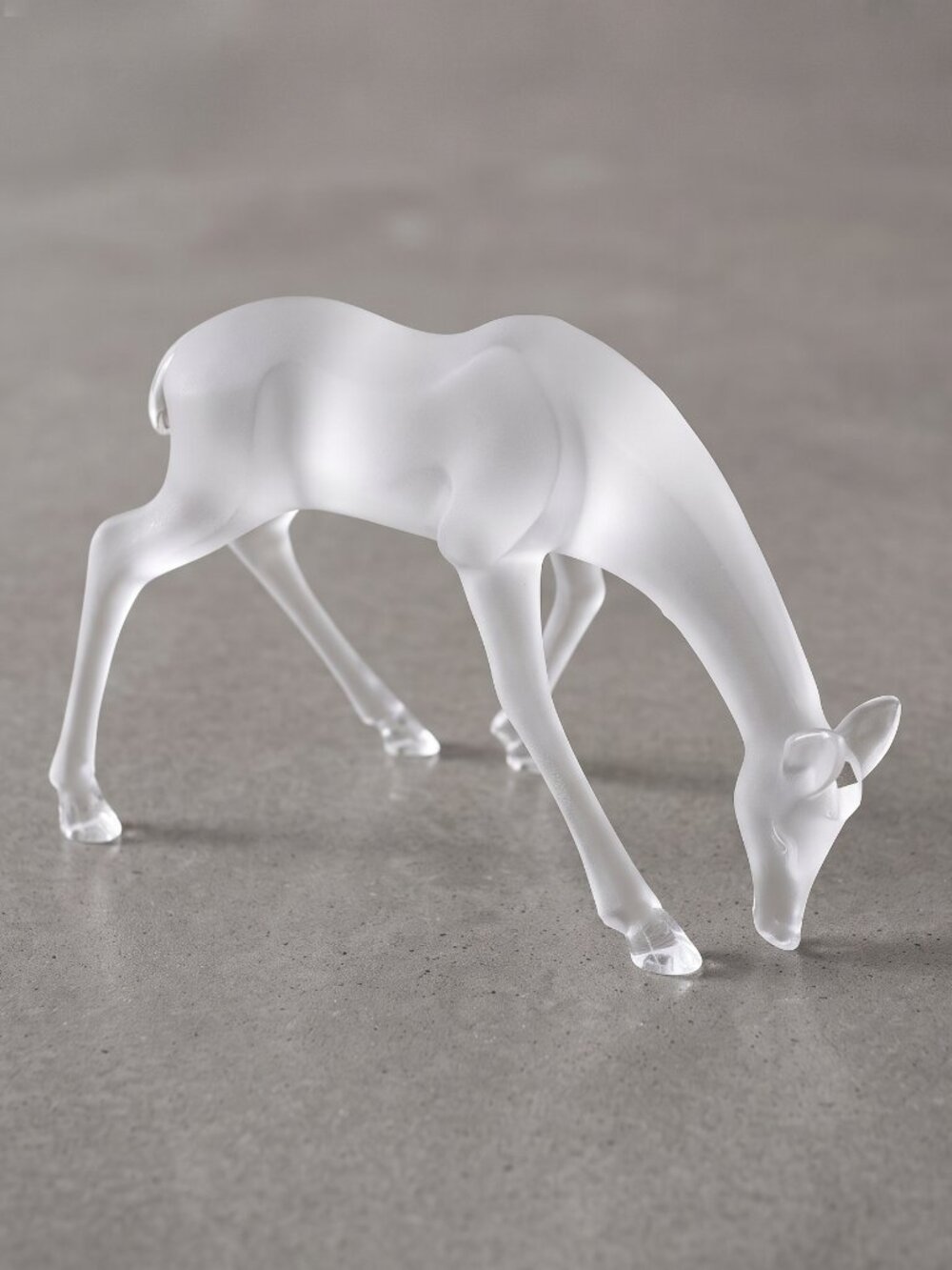 Winter Wonderland Frosted White Deer Figurine Grazing Christmas Holiday Decor 9”